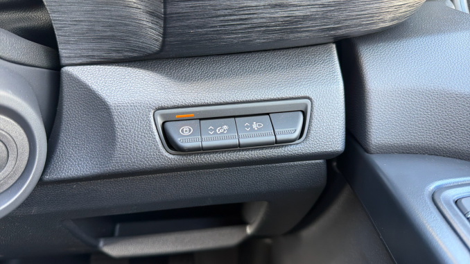 Renault Trafic Swb Diesel SL30 Blue dCi 170 Graphite Edition Van EAG9 - Image 30